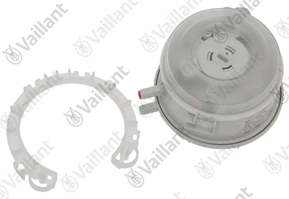 Vaillant Druckwächter in transparentem Gehäuse mit Anschlussstück und Befestigungsring, geeignet für Heizungs- oder Warmwassersysteme.